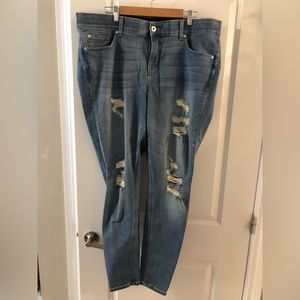 Torrid premium stretch bombshell high waist skinny Jean size 22T